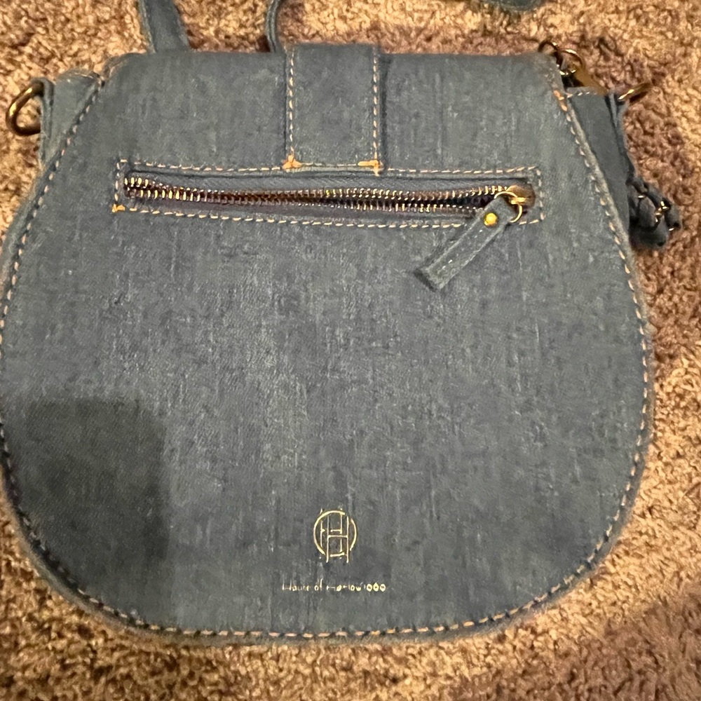 House of Harlow 1960 denim saddle crossbody - Picture 2 of 8